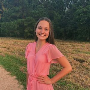 Meet your Posher, Addie